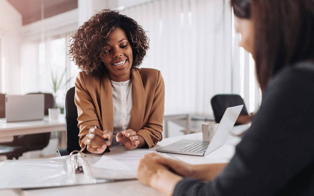 Le recrutement dans le secteur des services financiers n'est pas simple.